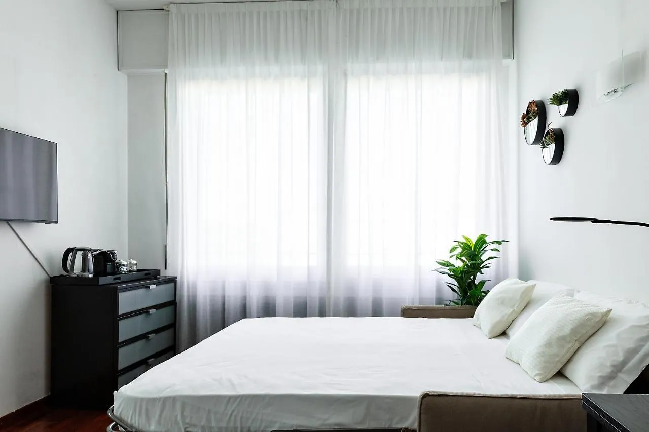 Dehomes - Porta Nuova Business Studios Milán Apartamento