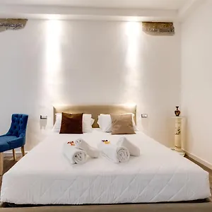  Apartment Classic Flat Monti Italy